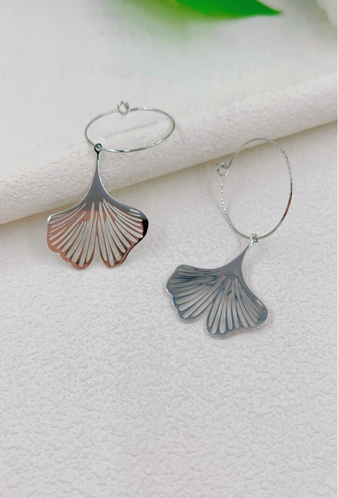 BOUCLE D'OREILLE EN ACIER INOXYDABLE
