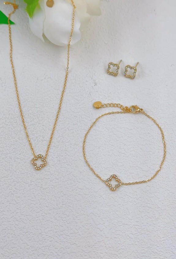 BOUCLE D'OREILLE EN ACIER INOXYDABLE